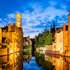 bing-castle-reflection